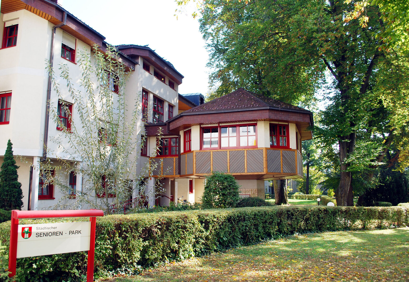 Außenansicht des städtischen Seniorenheim Hülgerthpark. Foto: SK/Archiv